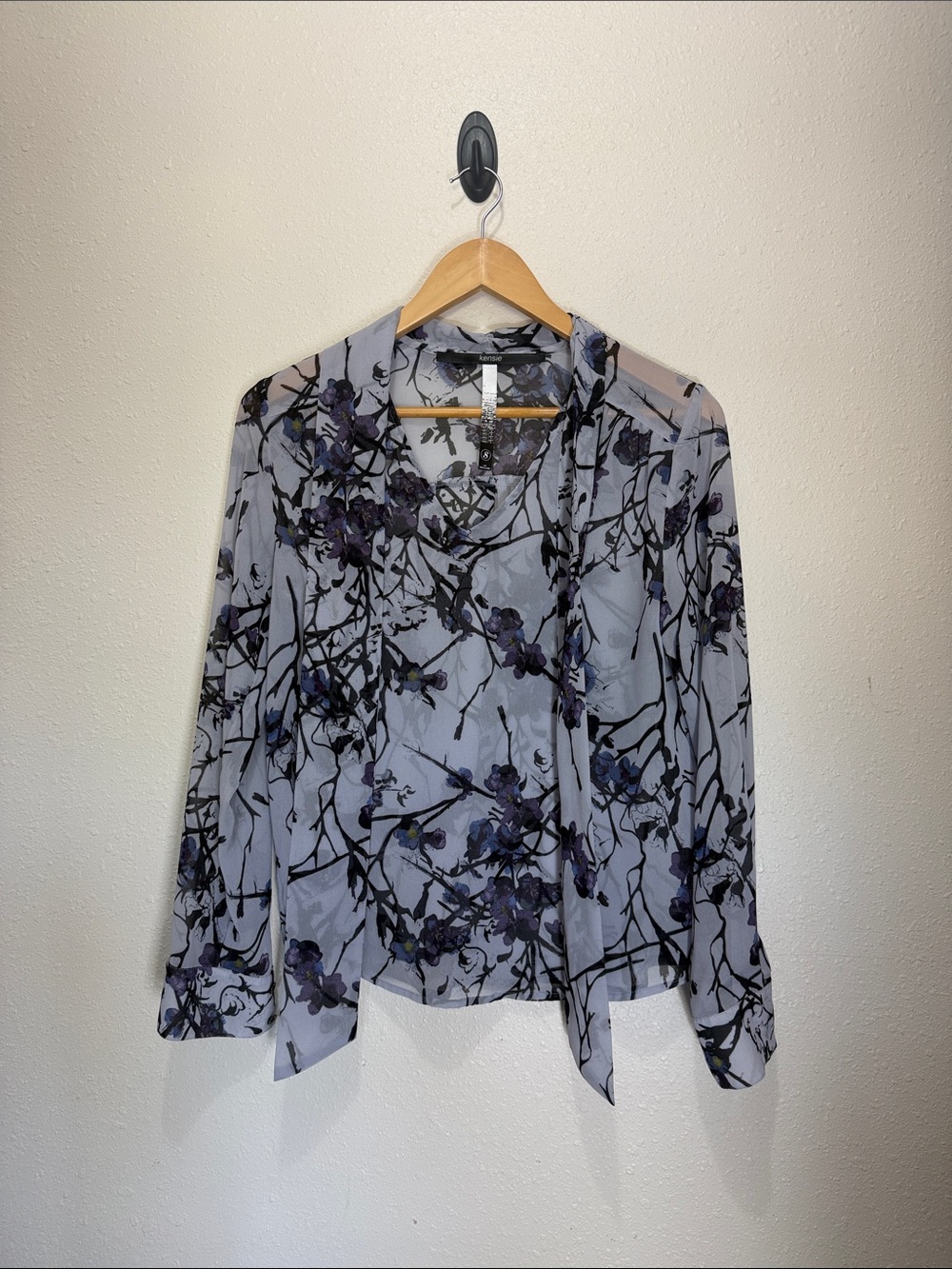 Kensie Sheer Floral Tie-Neck Blouse - Light Gray with Purple Floral, Size S